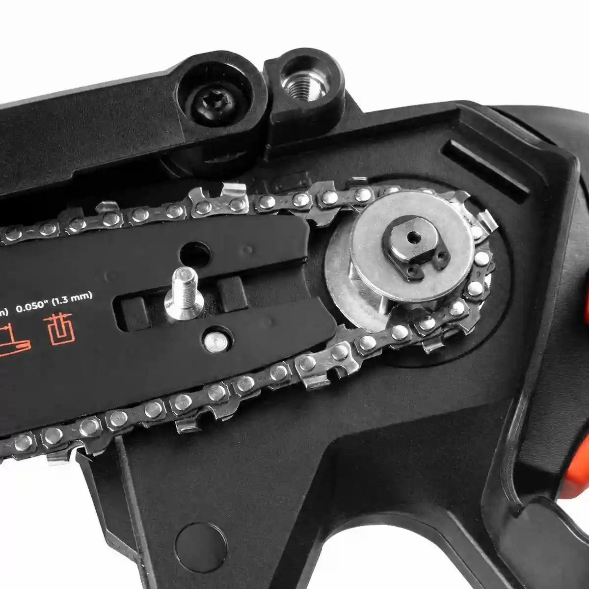 Dnipro-M | Mini motosierra a batería 20V DMS-200BC - Kit batería 2Ah