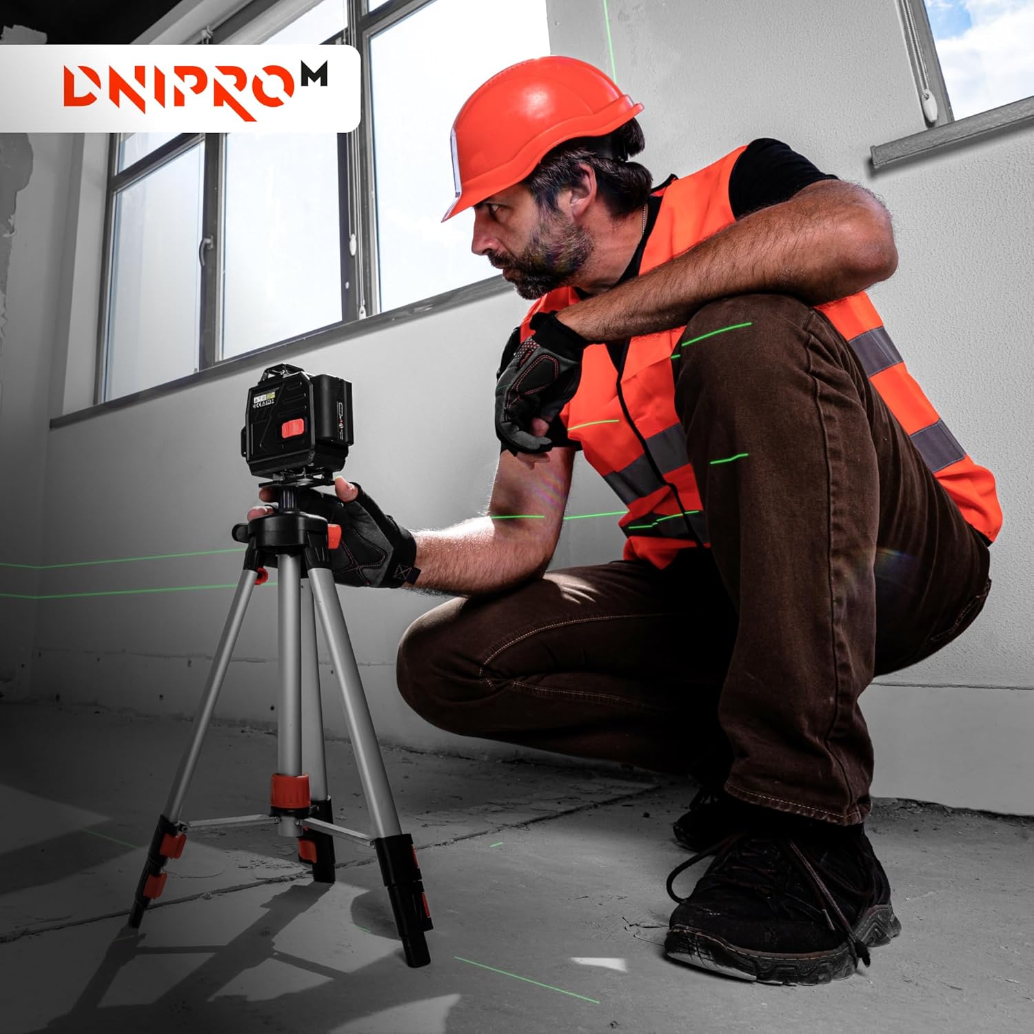 Nivel Láser Verde 4D Dnipro-M ML-816G – Profesional Autonivelante 4×360° (12/16 Líneas), Batería de 5200 mAh USB-C y Mando a Distancia