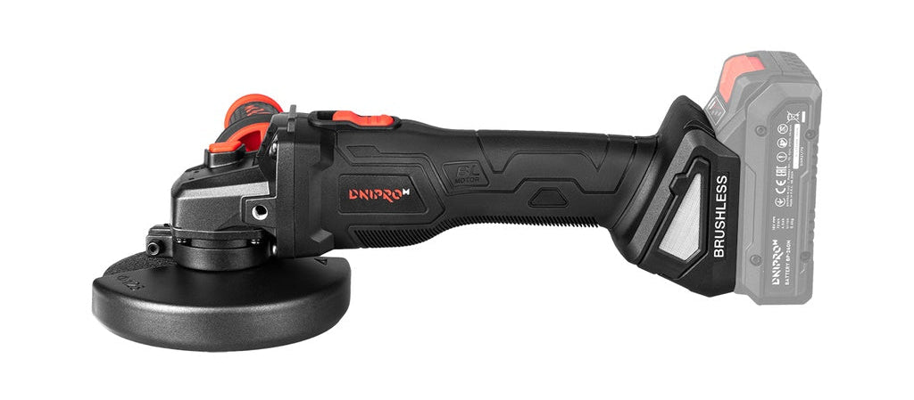 Amoladora Angular a Batería 125mm Dnipro-M DGA-202SBC 20V – Versión Solo (Sin Batería ni Cargador) con Motor Brushless y Regulador de 6 Velocidades