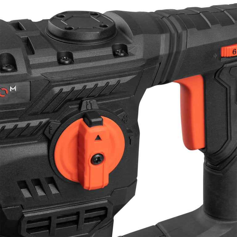 Martillo Perforador Combinado Dnipro-M BH-14S 1050W – Diseño en L (Barril), Energía de Impacto de 4.5 J, Sistema Antivibración, SDS-Plus y Maletín
