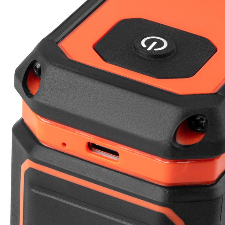 Nivel Láser Verde Autonivelante Dnipro-M ML-320G – 2 Líneas Cruzadas, Alcance de 30m, Precisión de ±0.3 mm/m, Batería de 2600 mAh Recargable por USB-C y Soporte Magnético