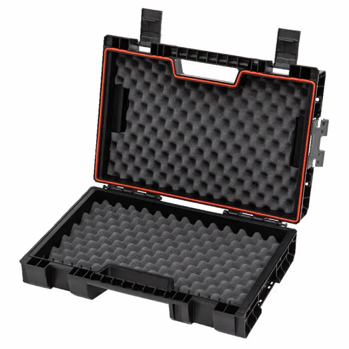 Dnipro-M | Mini motosierra a batería 20V DMS-200BC - Kit batería 2Ah