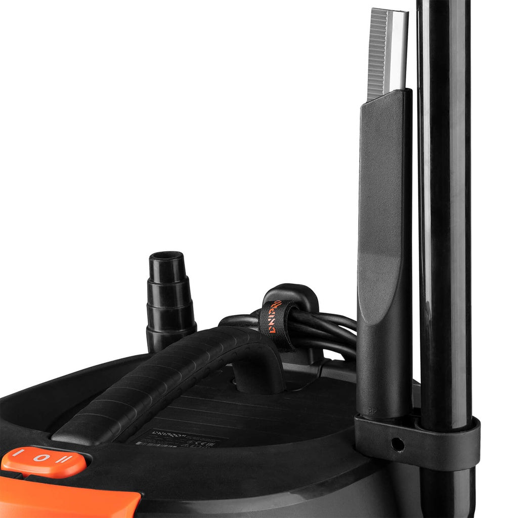 Aspirador Seco y Húmedo Industrial Dnipro-M VCW-30SA Autoclean 1600W – Capacidad de 30L, Sistema de Autolimpieza de Filtro, Toma Sincronizada 2000W y Filtro HEPA